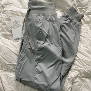 Lululemon Dance Studio Joggers size 2